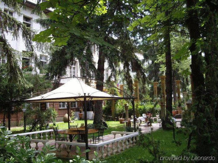 Hotel Trivia Antique โซเฟีย ภายนอก รูปภาพ