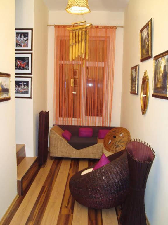 Hotel Trivia Antique โซเฟีย ภายนอก รูปภาพ